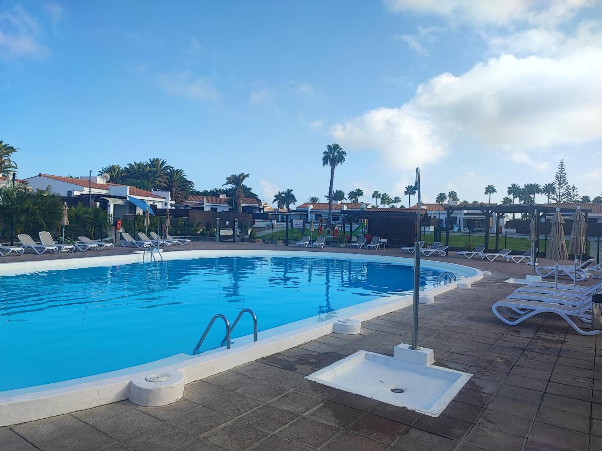 Bungalow Maspalomas Golf Con Jacuzzi, Piscina Y Jardin San Bartolomé Esterno foto