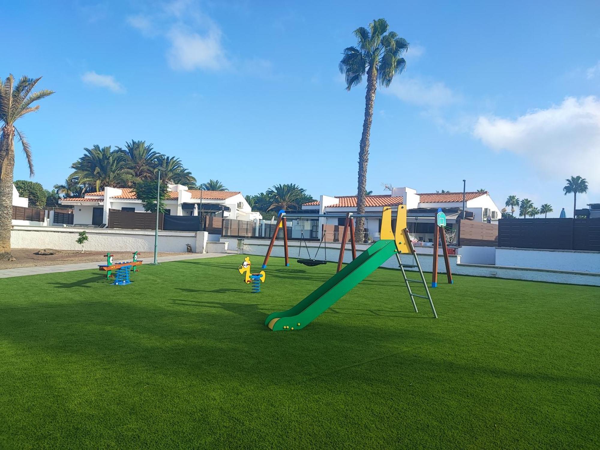 Bungalow Maspalomas Golf Con Jacuzzi, Piscina Y Jardin San Bartolomé Esterno foto